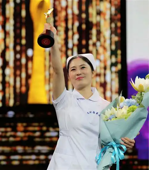 默默守初心 平凡有力量——2017河南"最美护士"获得者董晓琳