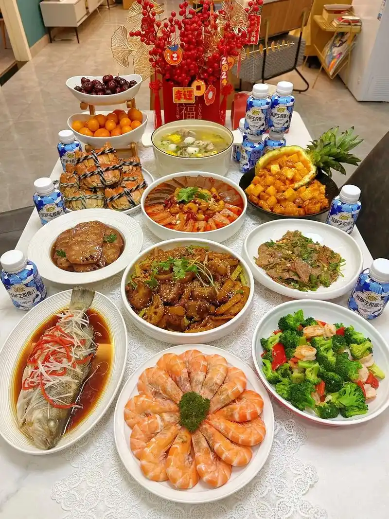 新年聚餐96相聚的时光让新年快乐加倍 过小年,迎大年,人间至 - 抖音