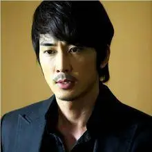 宋承宪饰韩泰成