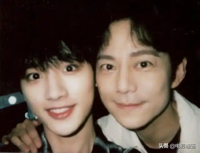 何炅喜迎47岁,圈内好友集体送祝福,丁程鑫张艺兴的举动获赞|杨幂|谢娜