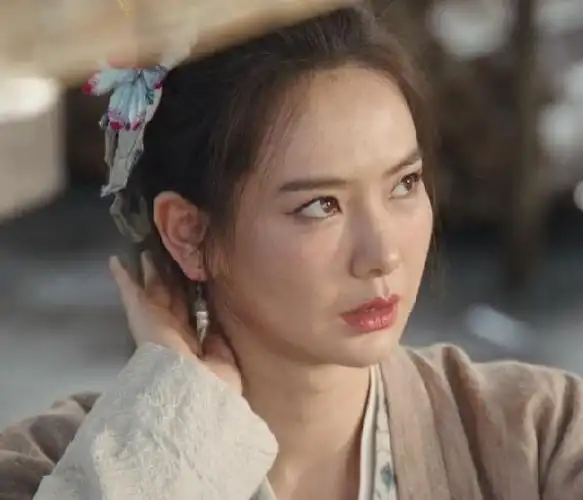 电视剧不但在剧情上充满悬疑和看点,而且演员们的表现也都非常出色