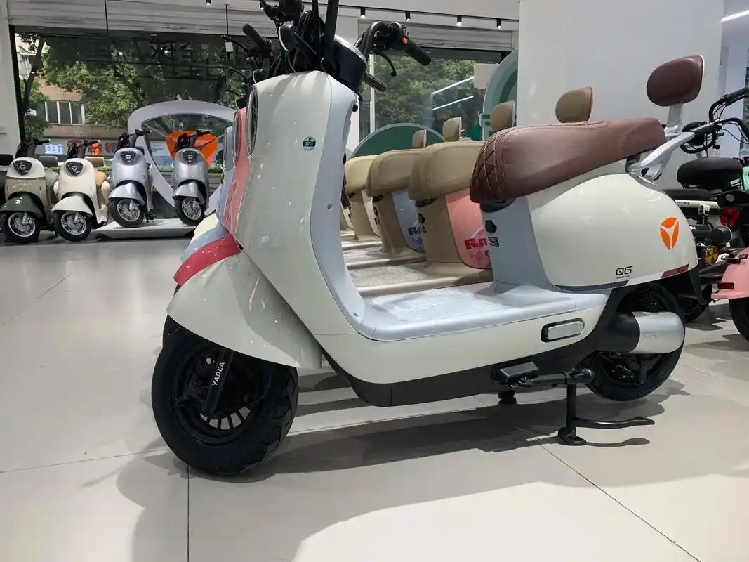 雅迪q6.电动摩托车q6 整车尺寸 1530×690×106 - 抖音