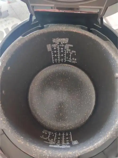 福库电饭煲内胆涂层