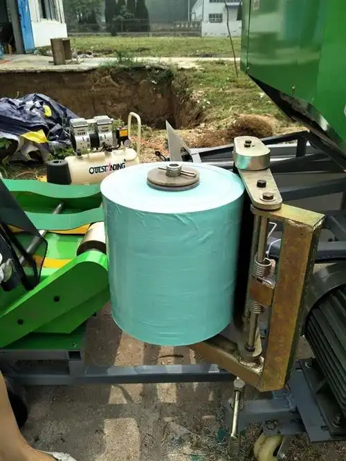 龙里牧牛地瓜藤青黄储捆包机视频