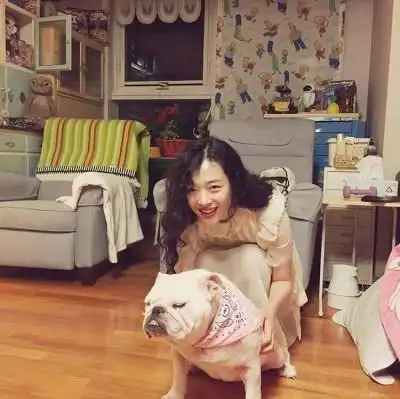 崔雪莉 女爱豆头像