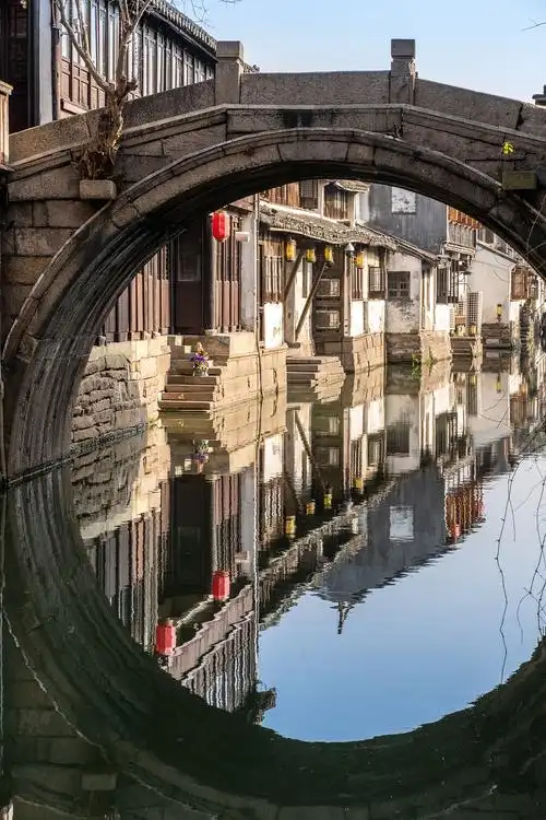 苏州周庄古镇秋日景色