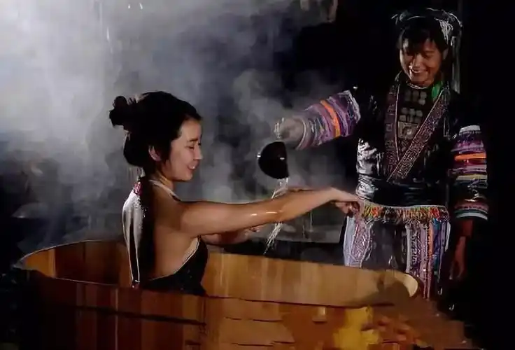 朴道康养瑶族药浴的神奇特点
