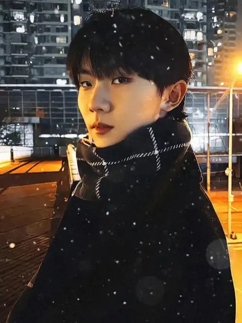 马嘉祺的照片来啦!#时代少年团马嘉祺  #柚桃偏爱柠萌吖