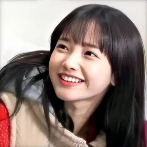 笑容图片女生头像 女生头像图片大全 -【爱个性】