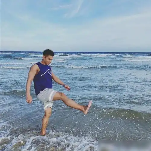 腹肌|翘臀|肌肉|胸肌_网易订阅