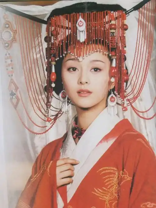 用古装的范冰冰配诗词好绝