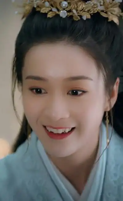 张雪迎容乐头像