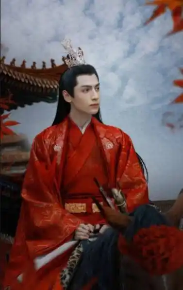 你心中有望超越"天涯四美"的古装男神是谁?_top_造型_邓伦