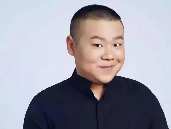 男人过了40岁尽量避开这3种发型油腻显老颜值高也没用