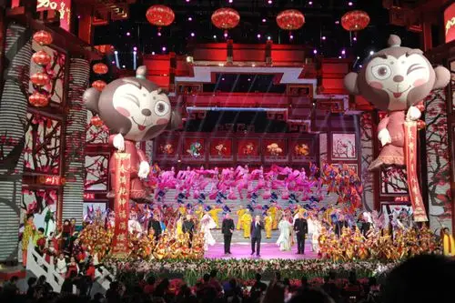 2016辽视春晚王宁及开心麻花上演《女大当嫁》