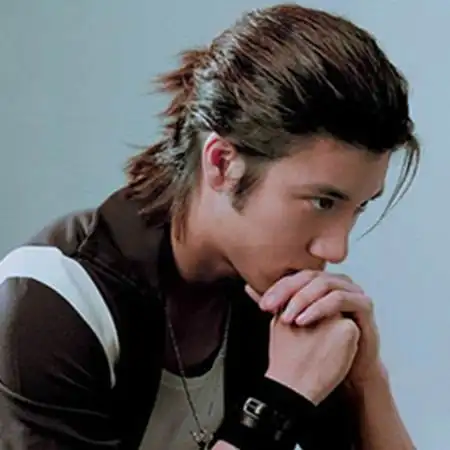 男生扎辫子的过渡期