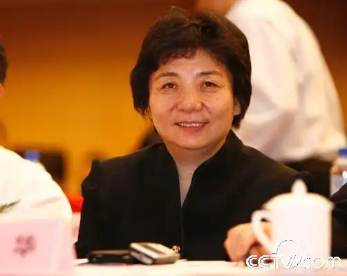 国家广电总局政策法规司司长才华出席论坛