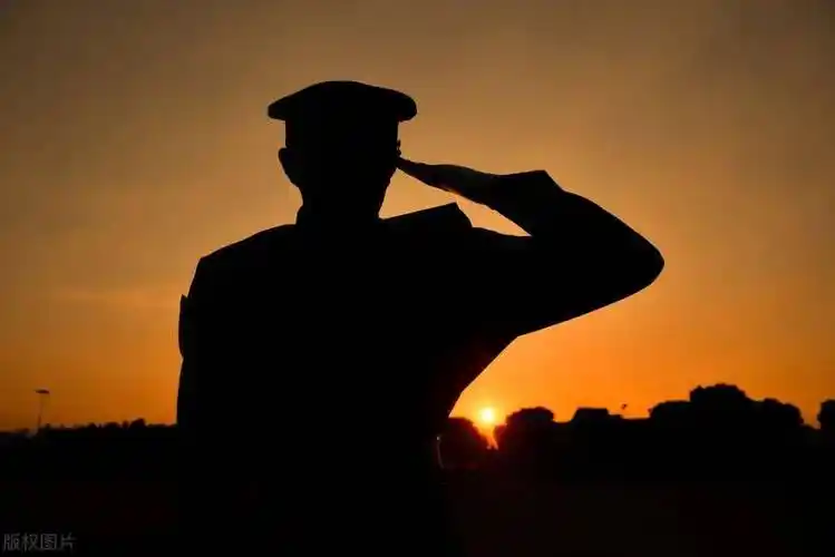 每日琨说123节 | 让孩子学习军人什么精神?