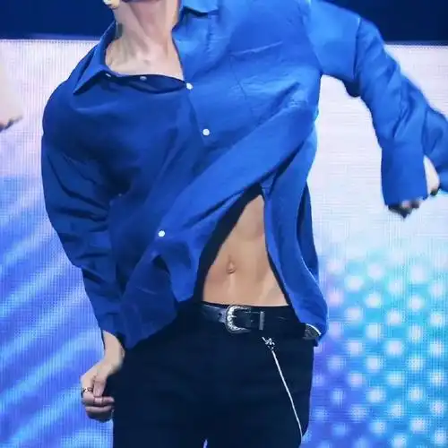 午夜场来啦有颜值有腹肌,是迷人更诱人的小橘!#林彦俊