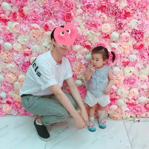 伊能静儿子和女儿相处 伊能静儿子求学  第2张