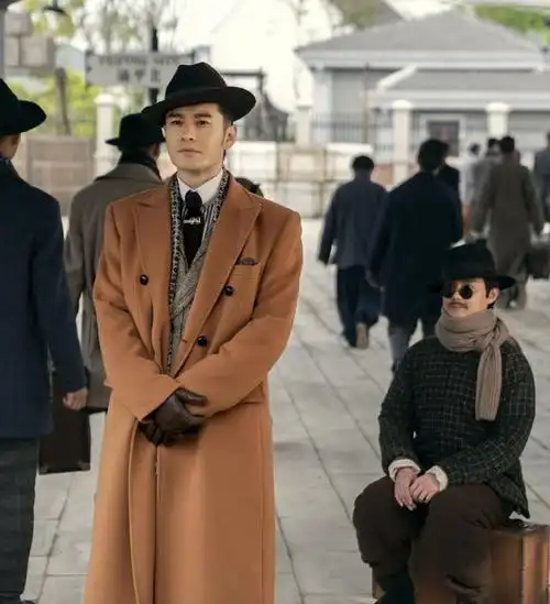 黄晓明的"民国范儿"造型,真是精致到骨子里!