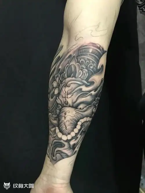 花臂之小臂象神