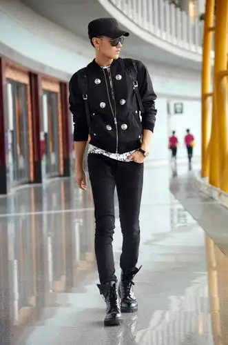 黄子韬相关图片