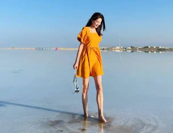 张豆豆晒美照为自己庆生 呼吁大家多关注艺术体操