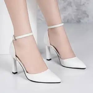 尖头高跟鞋女春夏中空一字扣带粗跟白色单鞋2022新款夏天包头凉鞋