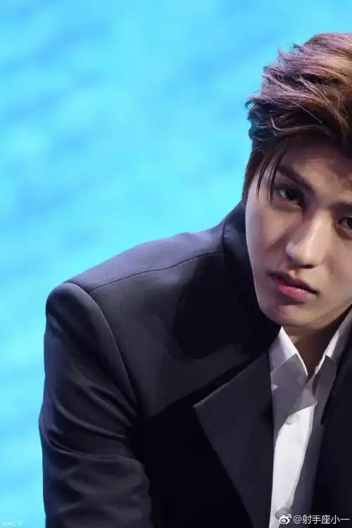 蔡徐坤##蔡徐坤范思哲全球品牌代言人