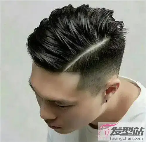 不同脸型的男生,剪不同的两边铲,两边铲男士短发 时尚男神必备发型