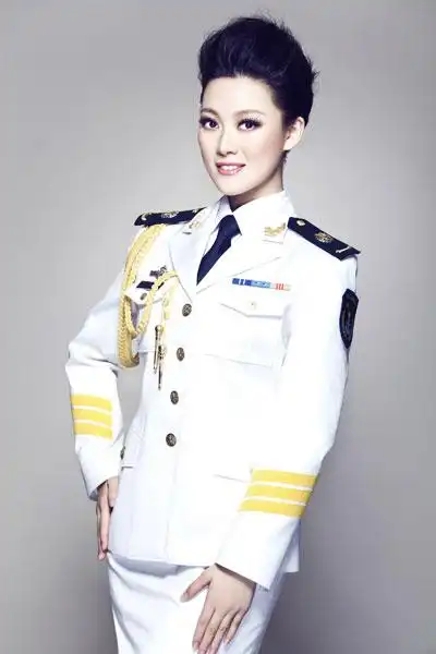 常思思新歌北京精神首播方文山作词