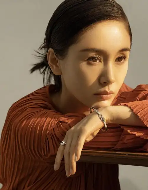 王子文空气妆高清原图查看