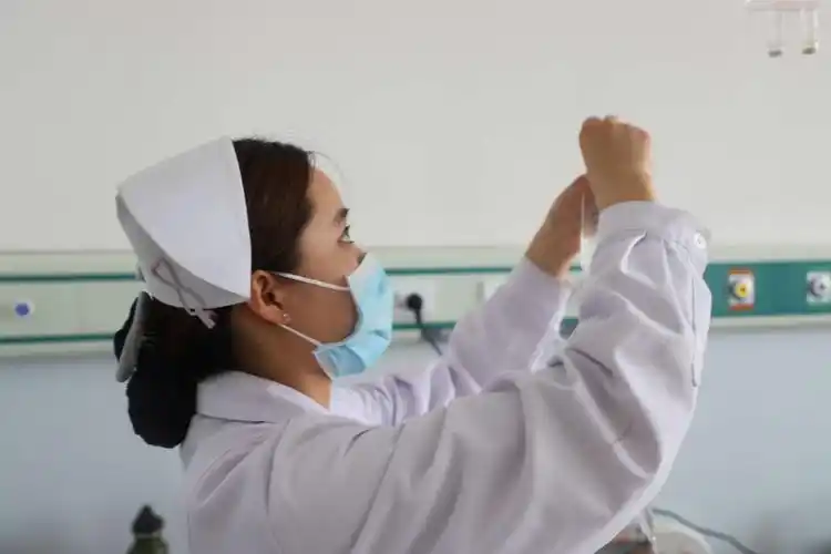 这些护士图片,美的让人感动!