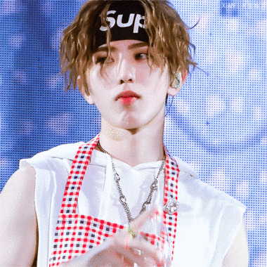 蔡徐坤 社交牛杂症