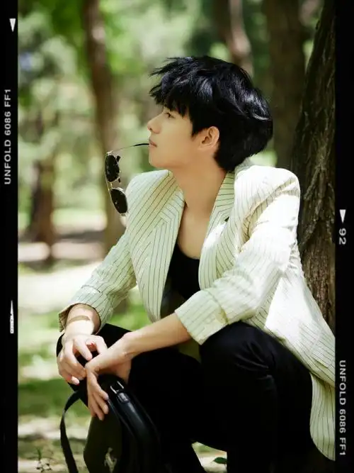 胡先煦都市假日写真