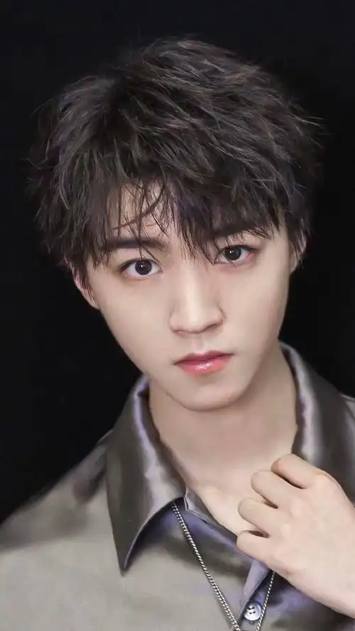 tfboys 王俊凯 王源 易烊千玺