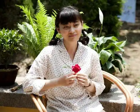 娱乐无极限 《父母爱情》领跑白玉兰 梅婷最佳女演员受期待