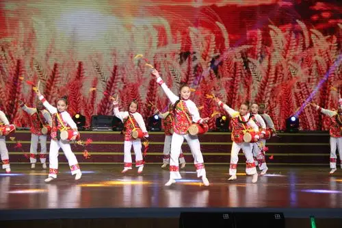 "爱蒲床垫杯"2015东营第二届少儿网络春晚-东营网