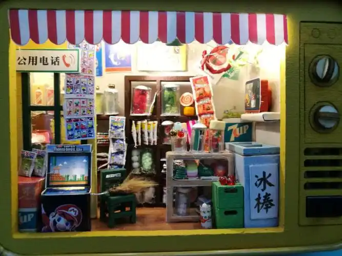 小卖部 #手工耗时一天的小卖部终于完成了完成后手上沾满了胶水凳是