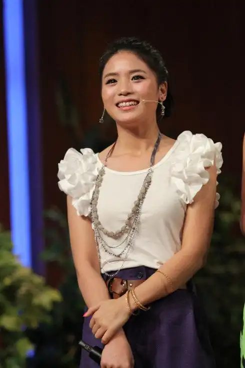 黄英老公儿子生活近照片曝光 09快女季军黄英现状怎么样了