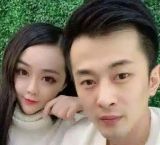 辛巴前妻和孩子照片离过婚真的是二婚吗