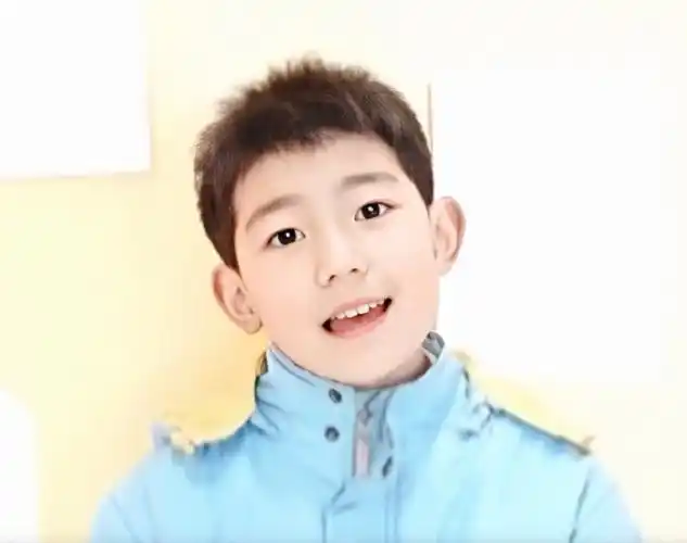 王源想全网屏蔽的童年照是哪张##王源要全网屏蔽的童年照是哪