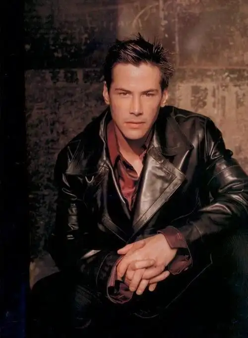 如何评价基努里维斯的巅峰颜值