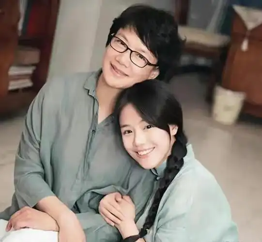 演员蒋雯丽一家三朵花,大姐比她更美,给马思纯12亿当嫁妆!