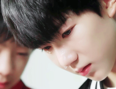 哭戏大比拼:王俊凯杨洋赵丽颖惹人心疼,最后一个看了想打人!