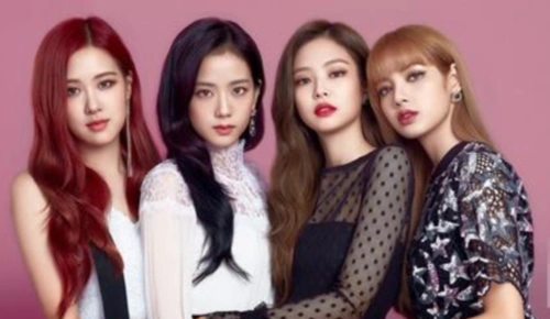 lisa的组合叫什么?