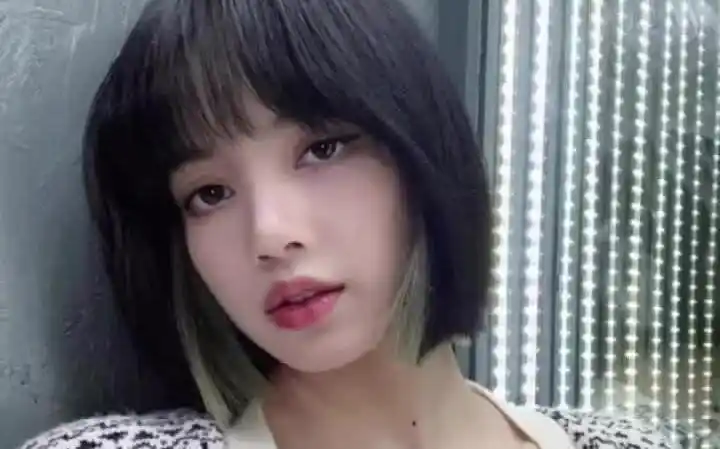 lisa同款超a短发,减龄超a发型,_创意挂耳染lisa同款超a短发 创意