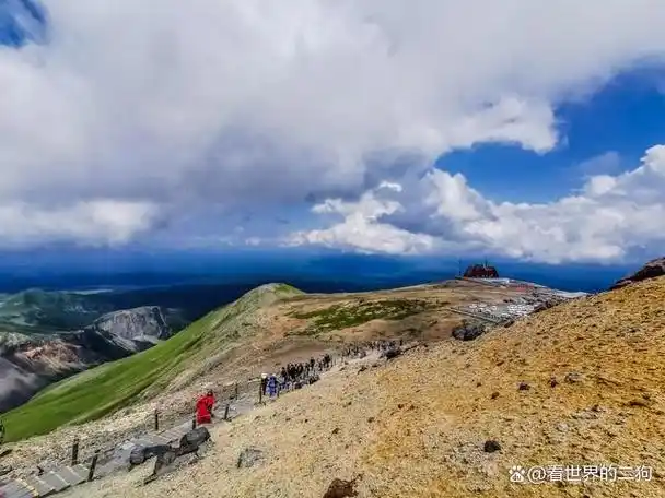 长白山可能会喷发?监测到活动频繁,若喷发有何后果?