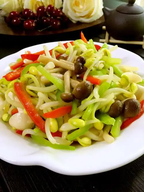 炒个素菜,却比肉香,做了全家都抢这个菜